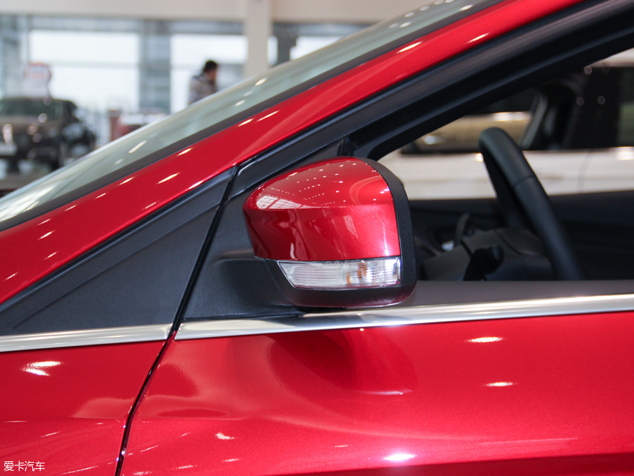 2015˹  EcoBoost 180 Ԅ(dng)Ӣ