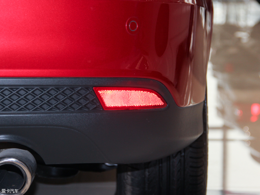 2015˹  EcoBoost 180 Ԅ(dng)Ӣ