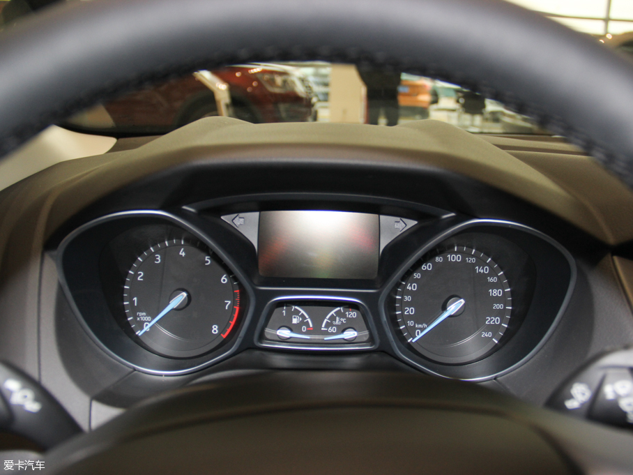 2015˹  EcoBoost 180 ԄӾӢ