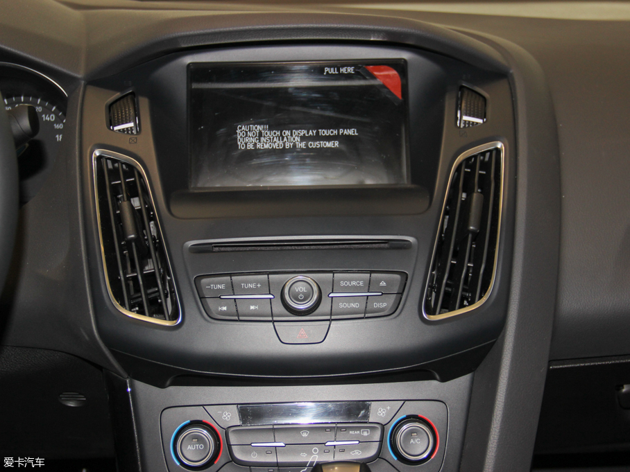 2015˹  EcoBoost 180 ԄӾӢ