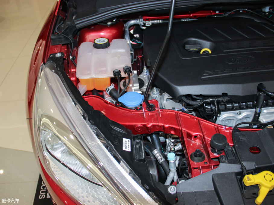 2015˹  EcoBoost 180 ԄӾӢ