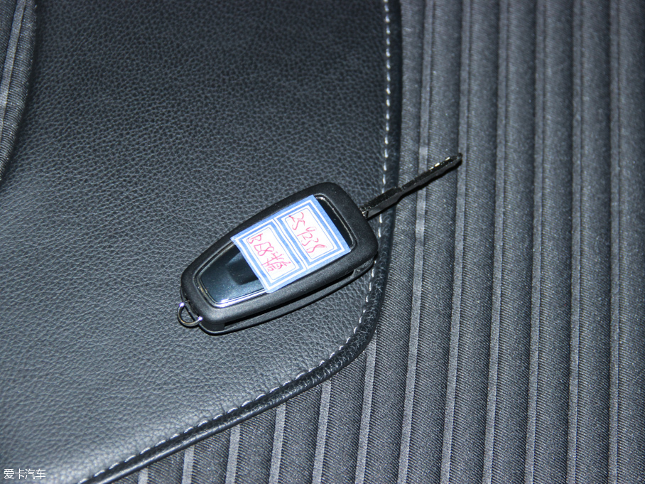 2015˹  EcoBoost 180 ԄӾӢ