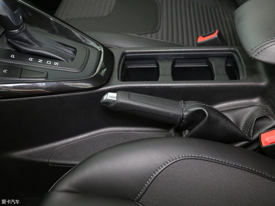 2015˹  EcoBoost 125 ԄӳL