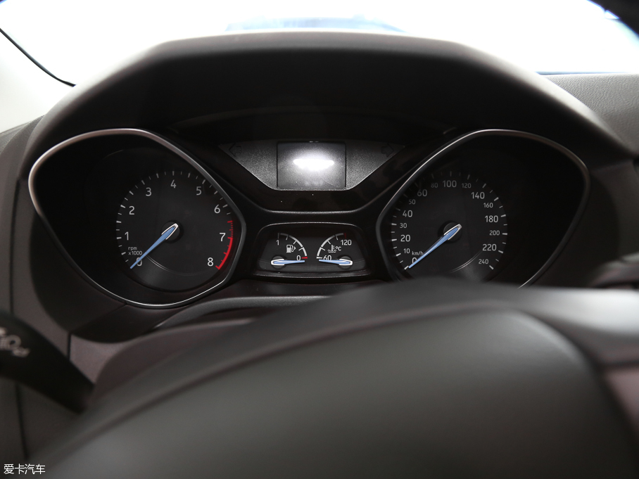 2015˹  EcoBoost 125 ԄӳL