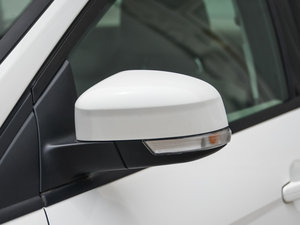 2015 EcoBoost 125 քӳL ^