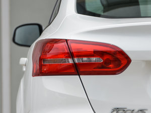 2015 EcoBoost 125 քӳL ^