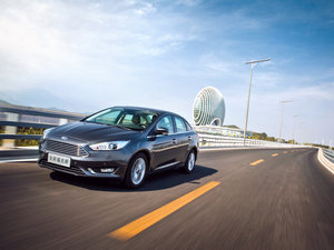 2015 EcoBoost 180 ԄŞ w^