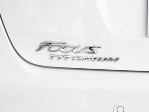 2015 EcoBoost 180 ԄŞ ^