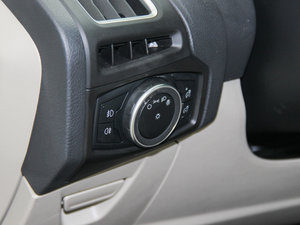 2015 EcoBoost 180 ԄŞ g