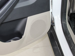 2015 EcoBoost 180 ԄŞ g