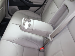 2015 EcoBoost 180 ԄŞ 