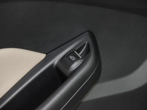 2015 EcoBoost 180 ԄŞ п؅^