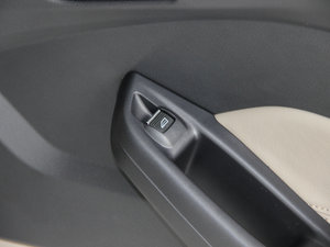 2015 EcoBoost 180 ԄŞ п؅^