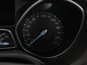 2015 EcoBoost 180 ԄŞ п؅^