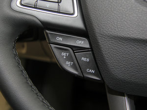 2015 EcoBoost 180 ԄŞ п؅^