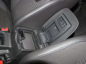 2015 EcoBoost 180 ԄӾӢ п؅^