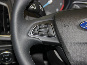 2015 EcoBoost 180 ԄӾӢ п؅^