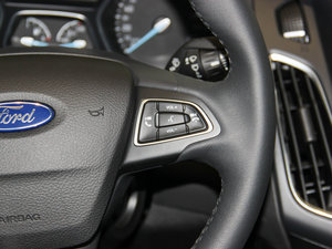 2015 EcoBoost 180 ԄӾӢ п؅^