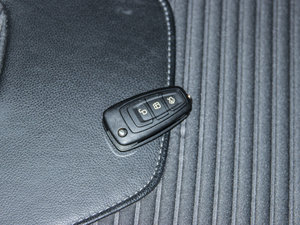 2015 EcoBoost 180 ԄӾӢ ܇耳