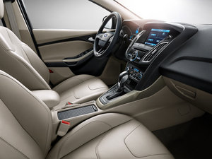 2015 EcoBoost 180 ԄŞ g