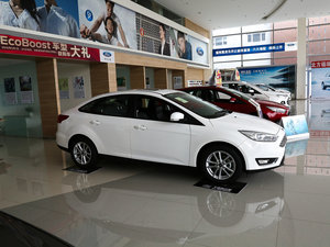 2015 EcoBoost 125 ԄӳL w^