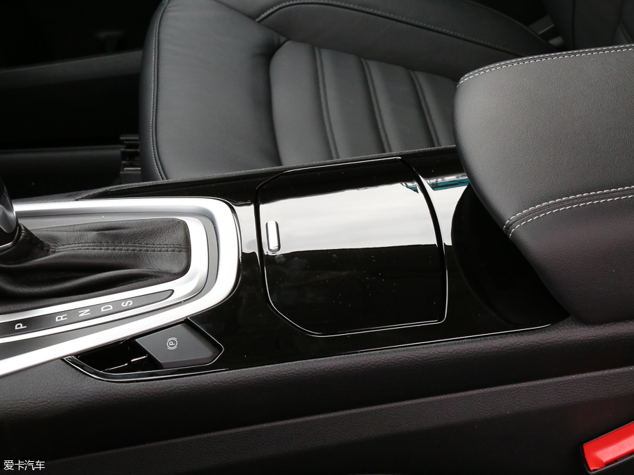 2016J EcoBoost 245 J 7