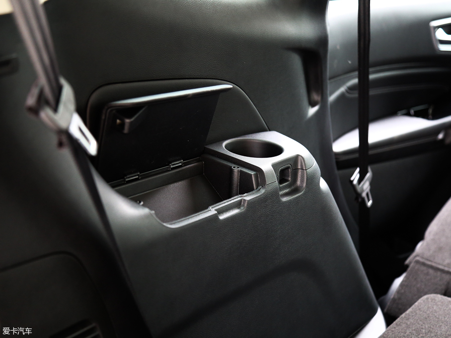 2016J EcoBoost 245 (q)J 7