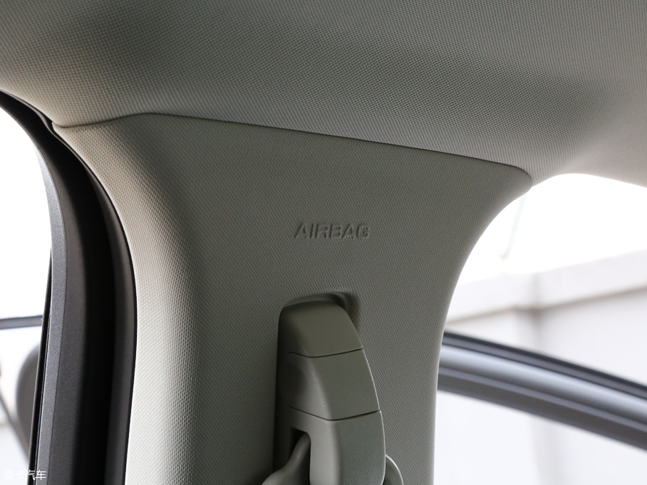 2016J EcoBoost 245 J 7