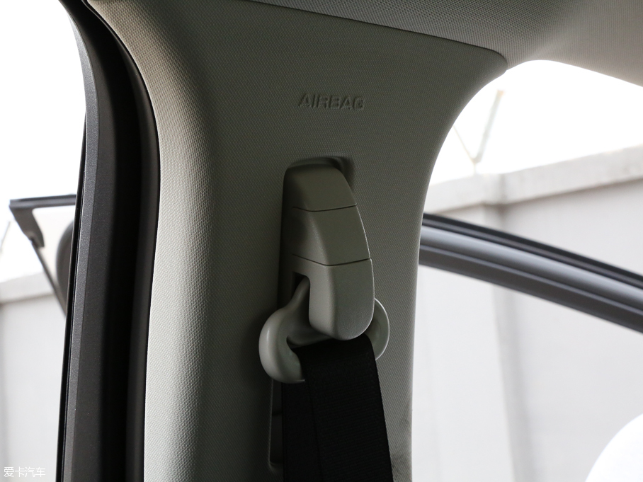 2016J EcoBoost 245 J 7