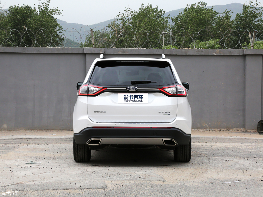 2016J EcoBoost 245 J 7