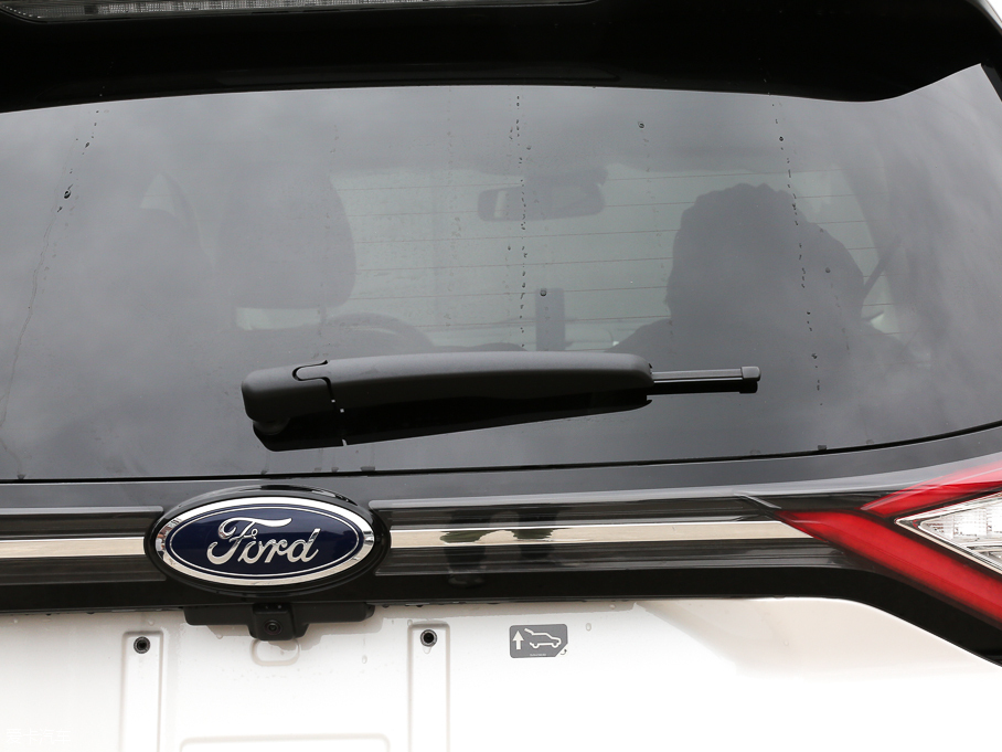 2016J EcoBoost 245 J 7