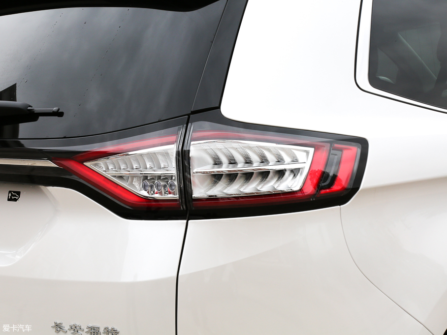 2016J EcoBoost 245 J 7