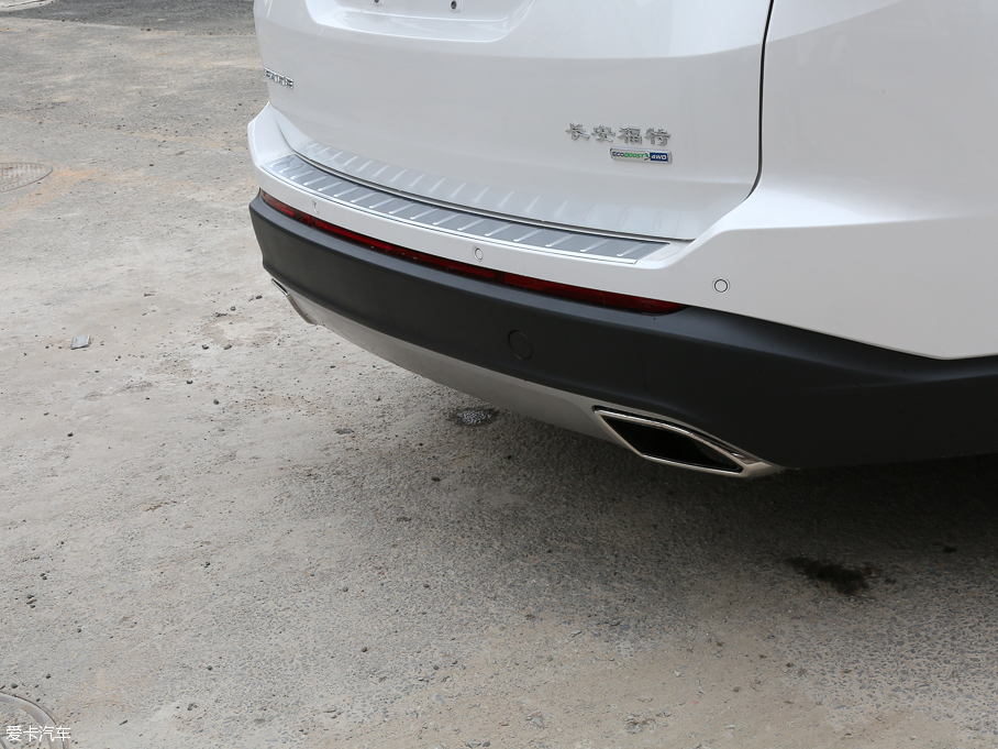 2016J EcoBoost 245 J 7