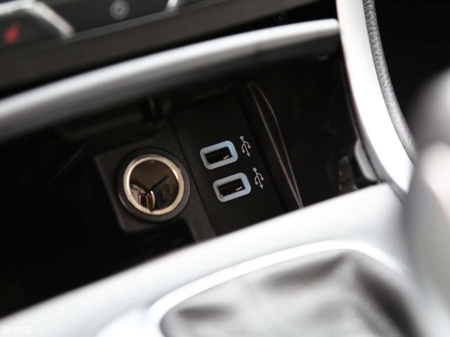 2016J EcoBoost 245 J 7