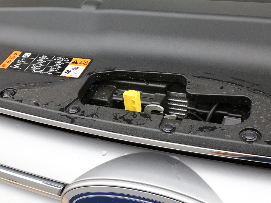 2016J EcoBoost 245 J 7