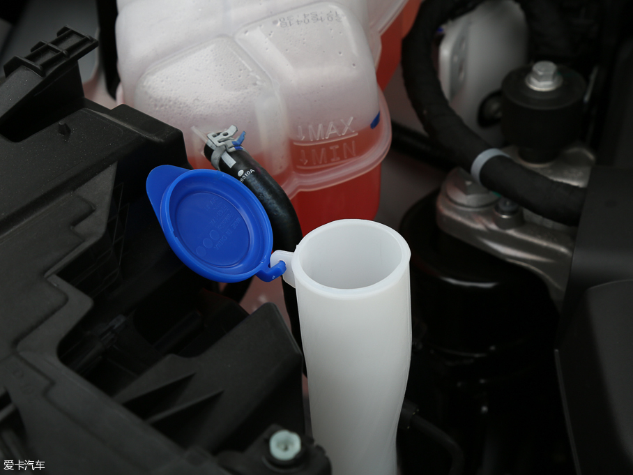 2016J EcoBoost 245 J 7