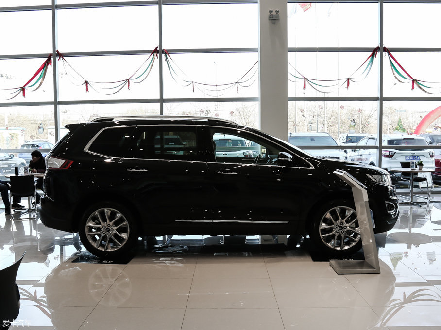 2016J EcoBoost 245 J 7