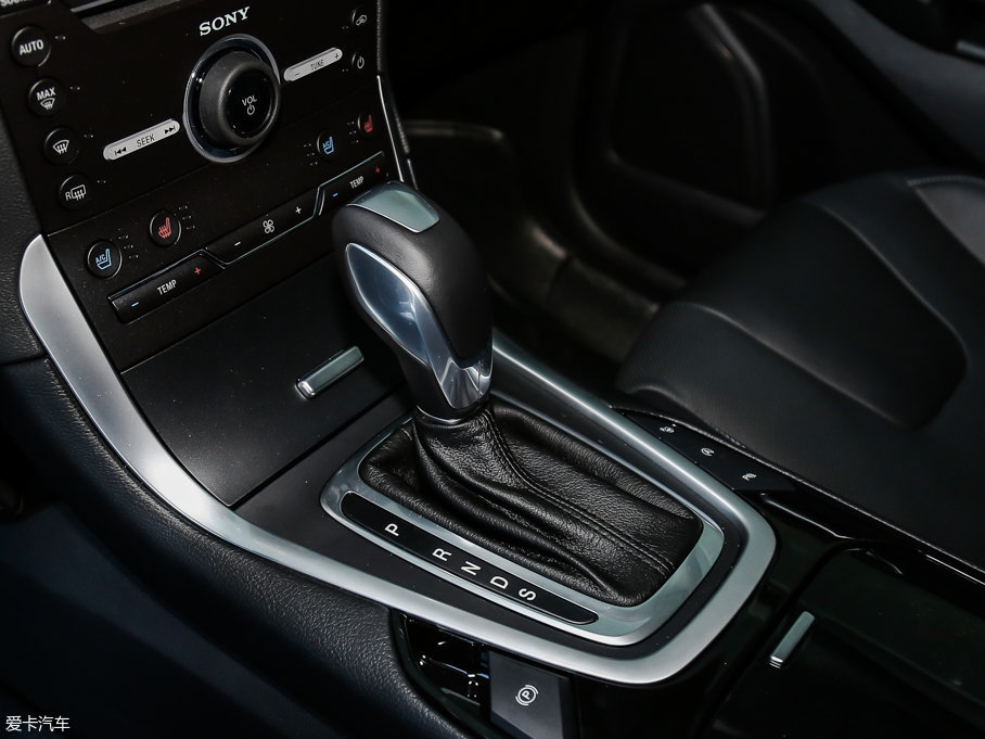 2016J EcoBoost 245 J 7