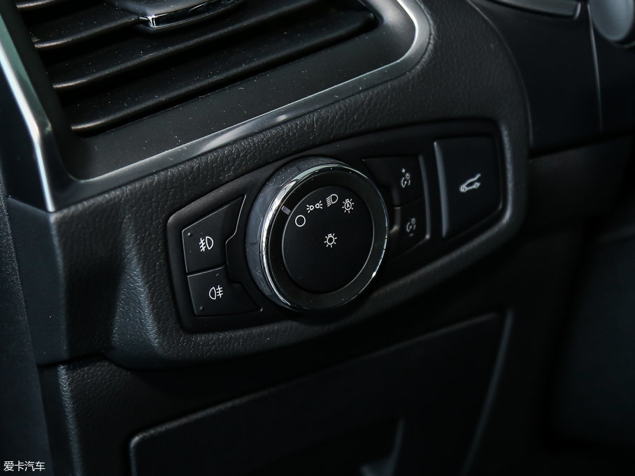 2016J EcoBoost 245 (q)J 7