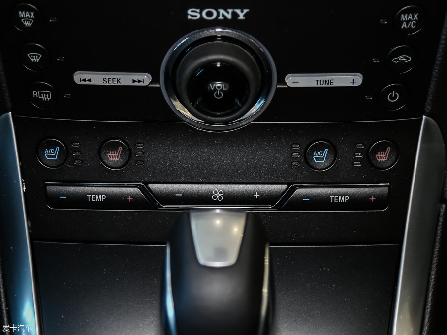 2016J EcoBoost 245 (q)J 7