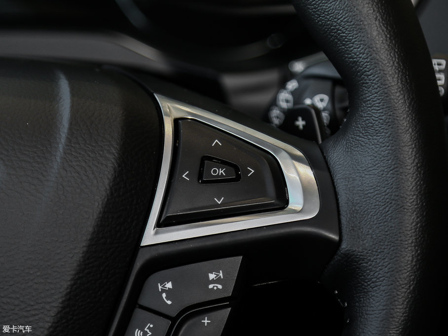 2016J EcoBoost 245 (q)J 7