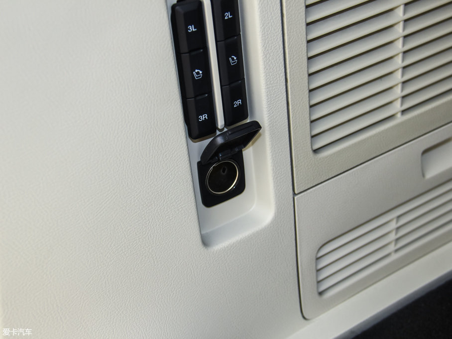 2016J EcoBoost 245 Ş 7