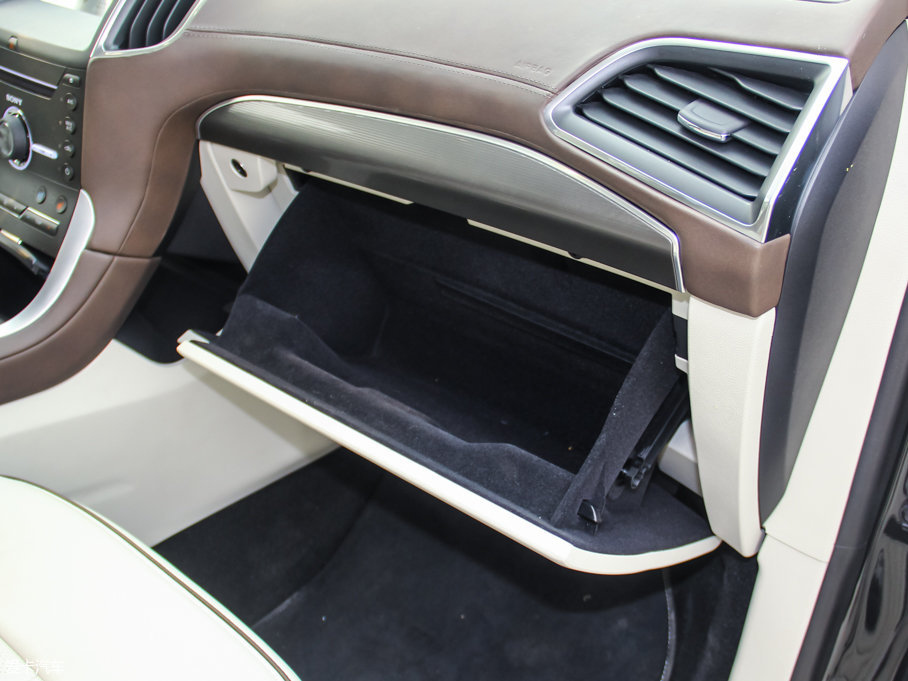 2016J EcoBoost 245 Ş 7