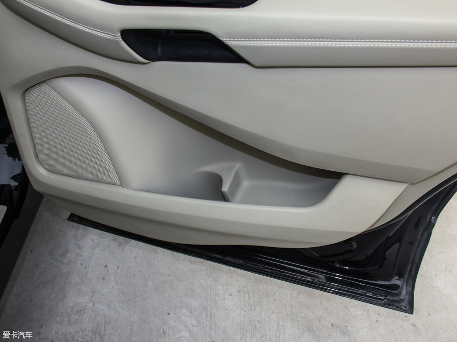 2016J EcoBoost 245 Ş 7