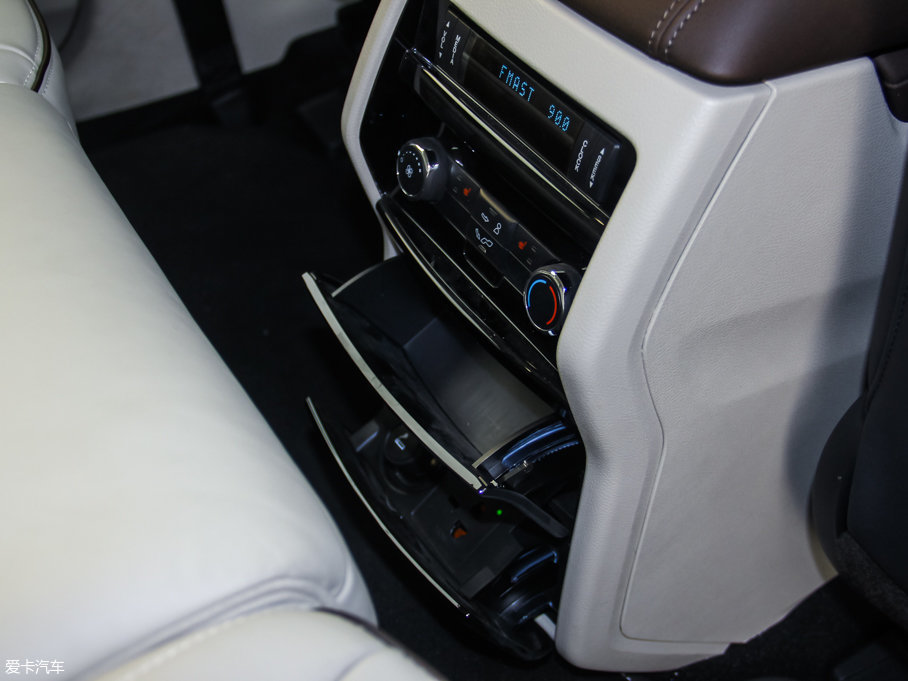 2016J EcoBoost 245 Ş 7