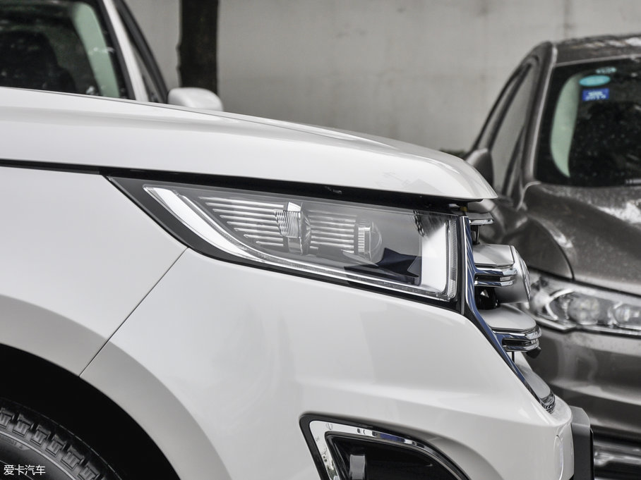 2016J EcoBoost 245 J 7