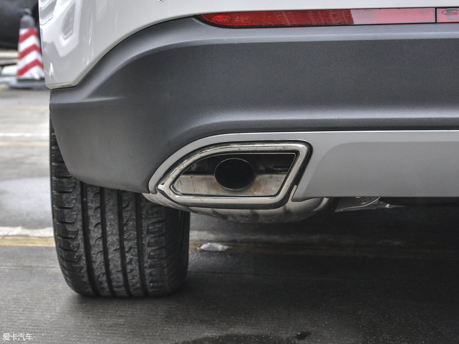 2016J EcoBoost 245 J 7