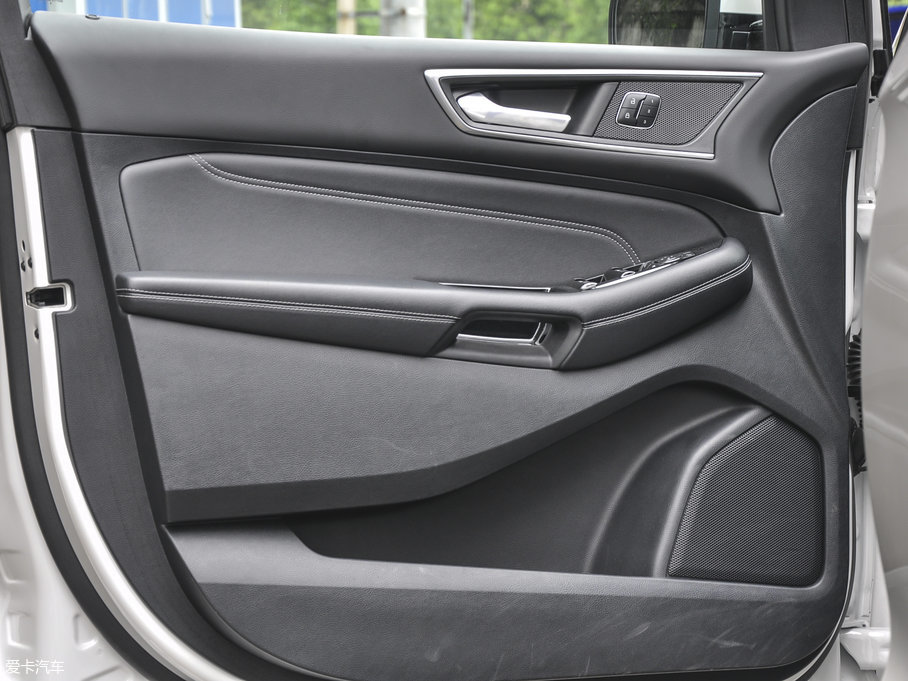 2016J EcoBoost 245 J 7