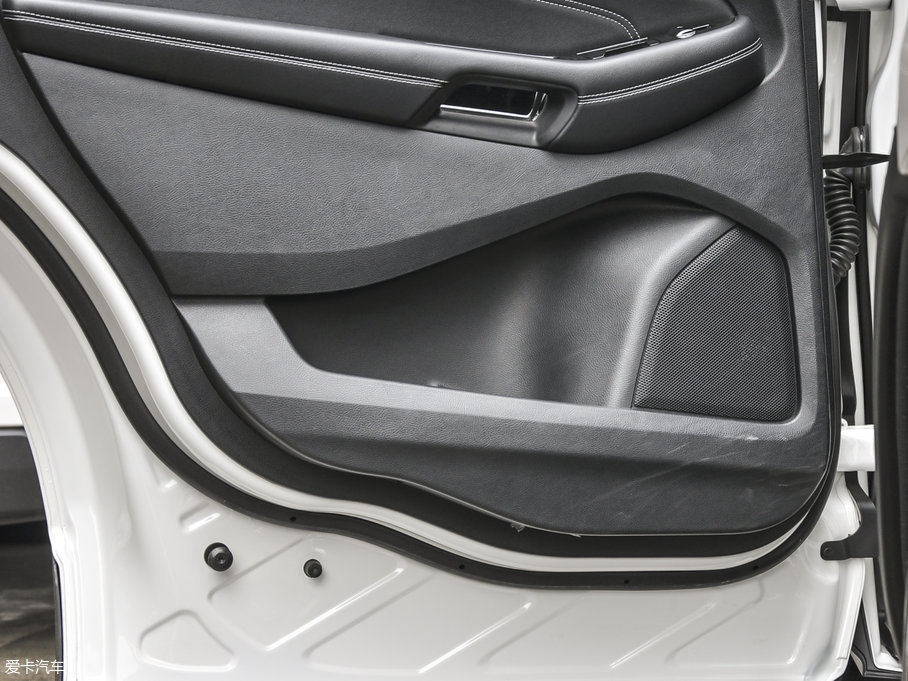 2016J EcoBoost 245 J 7