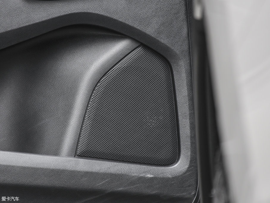 2016J EcoBoost 245 J 7